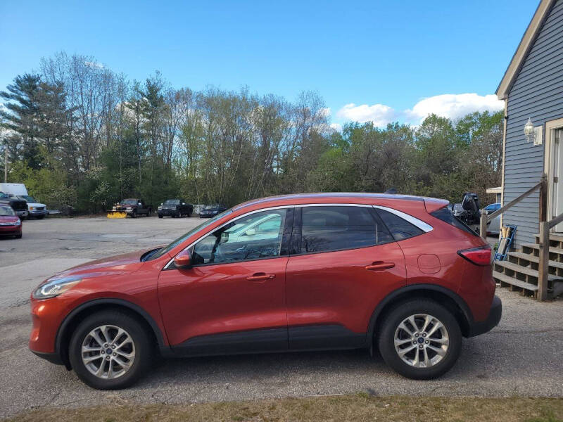 2020 Ford Escape SE