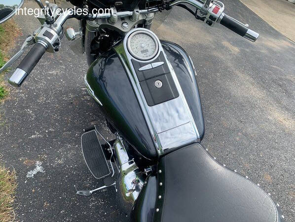 2006 Suzuki Boulevard C90T