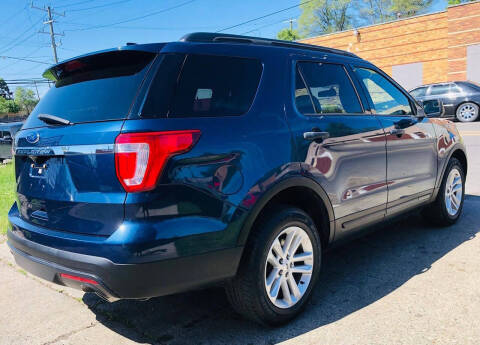 2017 Ford Explorer