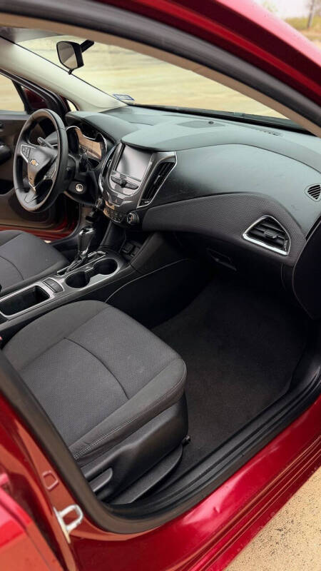 2018 Chevrolet Cruze LT Auto