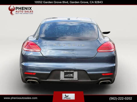 2015 Porsche Panamera