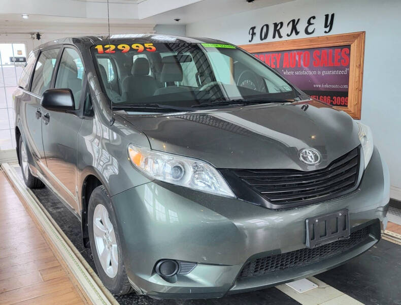 2013 Toyota Sienna L 7-Passenger