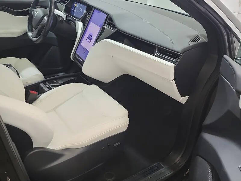 2020 Tesla Model X Long Range Plus