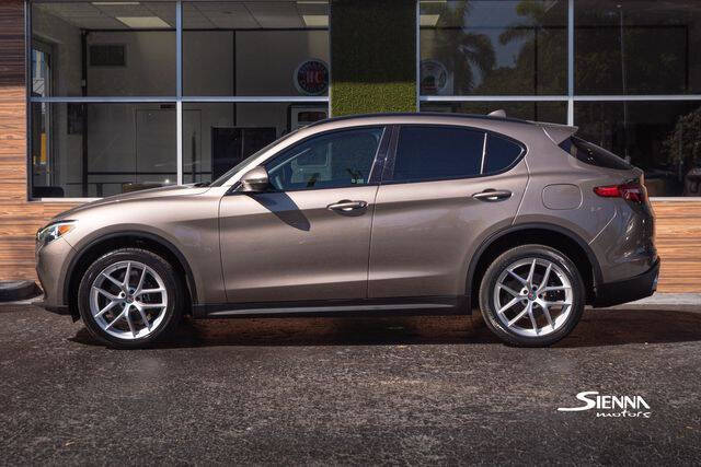 2019 Alfa Romeo Stelvio Sport