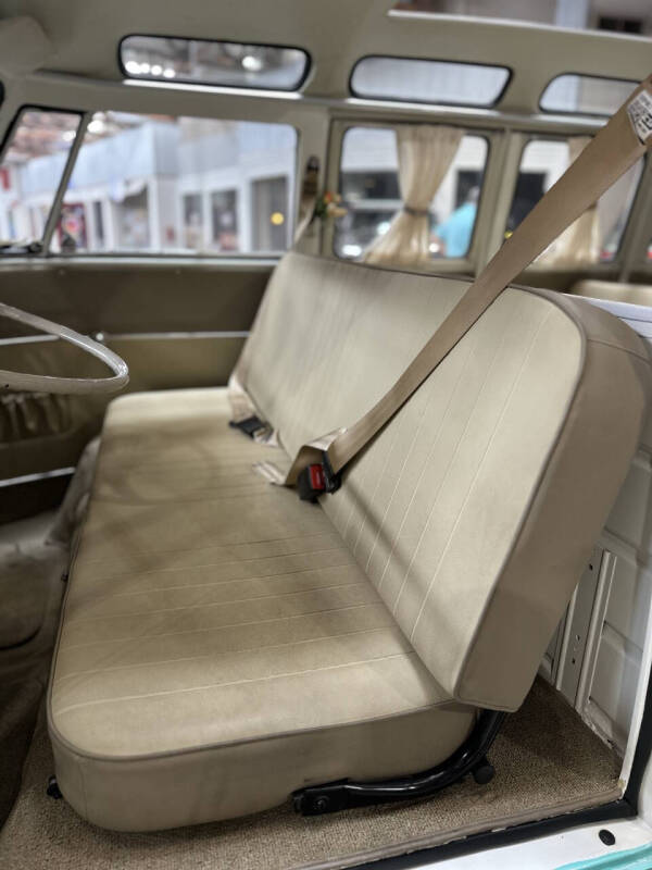 1972 Volkswagen Bus
