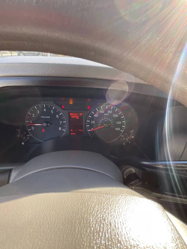 2016 Nissan NV