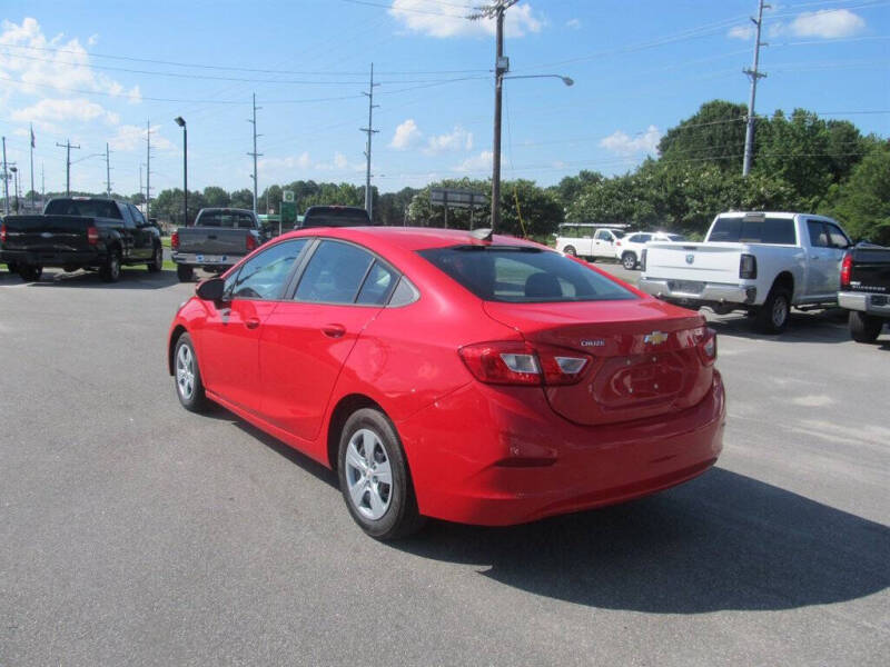 2018 Chevrolet Cruze LS Auto