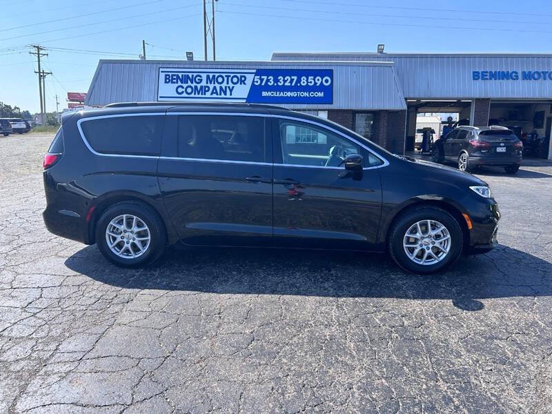 2022 Chrysler Pacifica Touring L