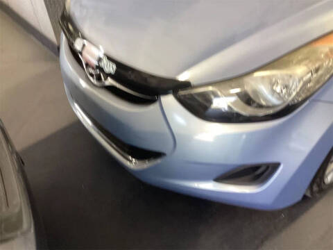 2012 Hyundai Elantra