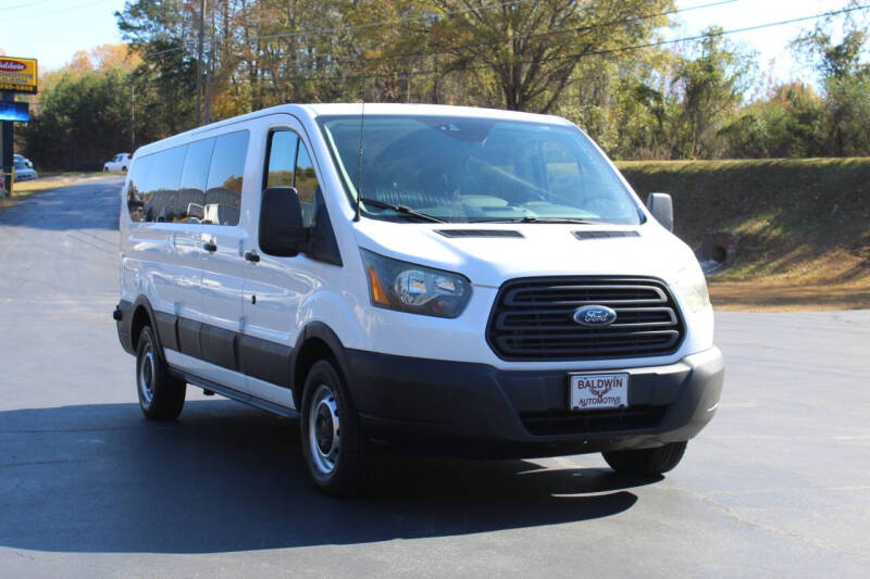 2016 Ford Transit XL's photo