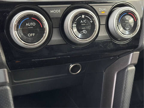 2017 Subaru Forester 2.5i Touring