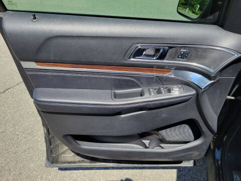 2017 Ford Explorer Limited
