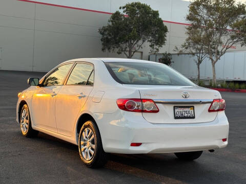 2011 Toyota Corolla LE