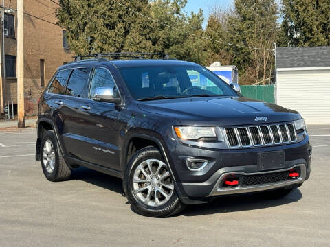 2015 Jeep Grand Cherokee for sale at ALPHA MOTORS in Troy NY