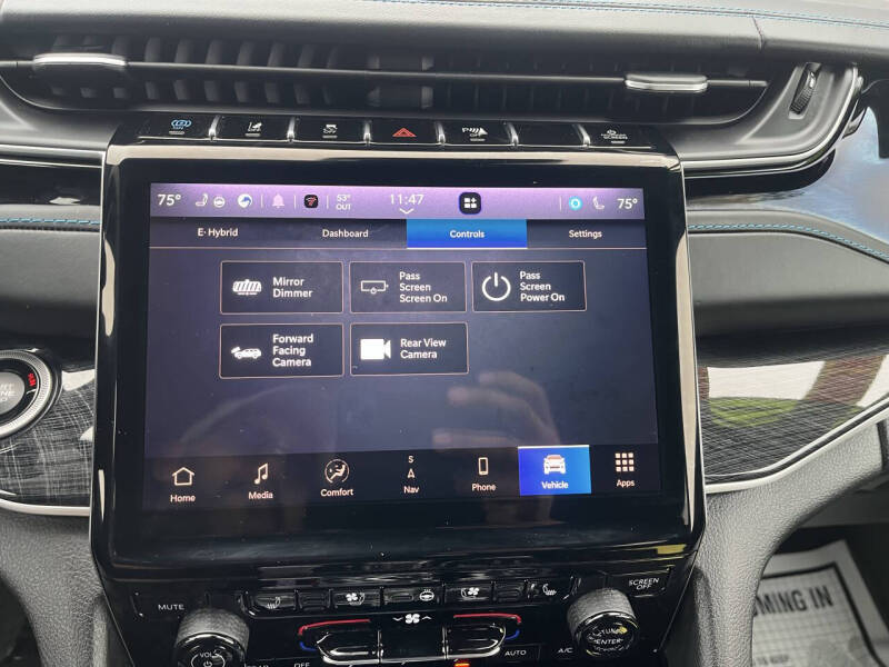 2022 Jeep Grand Cherokee Trailhawk 4xe