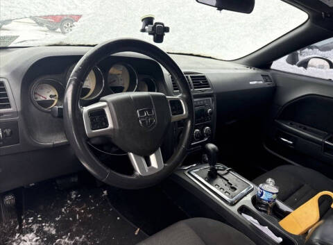 2013 Dodge Challenger SXT