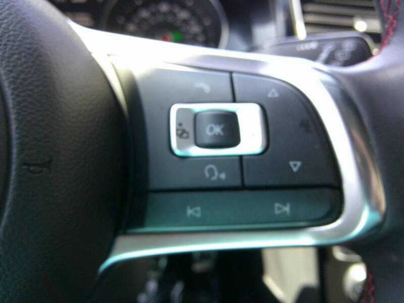 2016 Volkswagen Golf GTI Autobahn