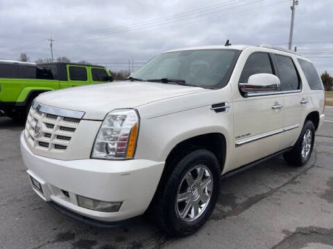 2011 Cadillac Escalade for sale at Southern Auto Exchange in Smyrna TN