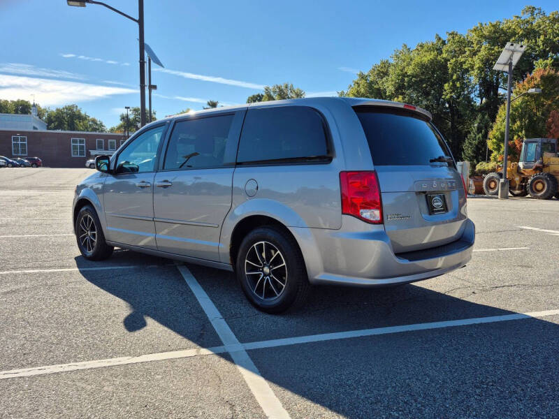 2014 Dodge Grand Caravan SXT 30th Anniversary