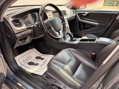 2016 Volvo V60 T5 Premier