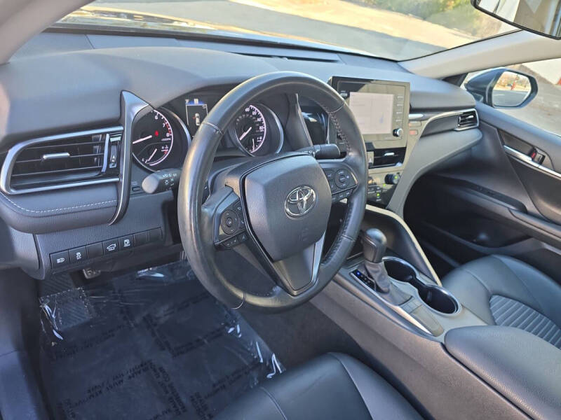 2024 Toyota Camry SE
