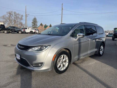 2020 Chrysler Pacifica Limited