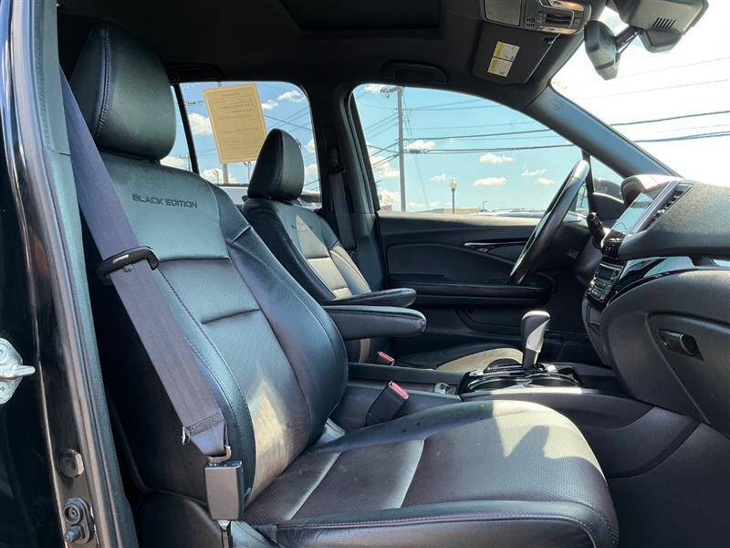 2017 Honda Ridgeline Black Edition