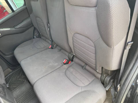 2012 Nissan Pathfinder S