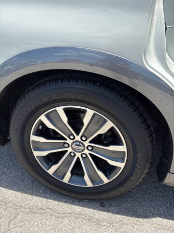 2017 Nissan Armada SL