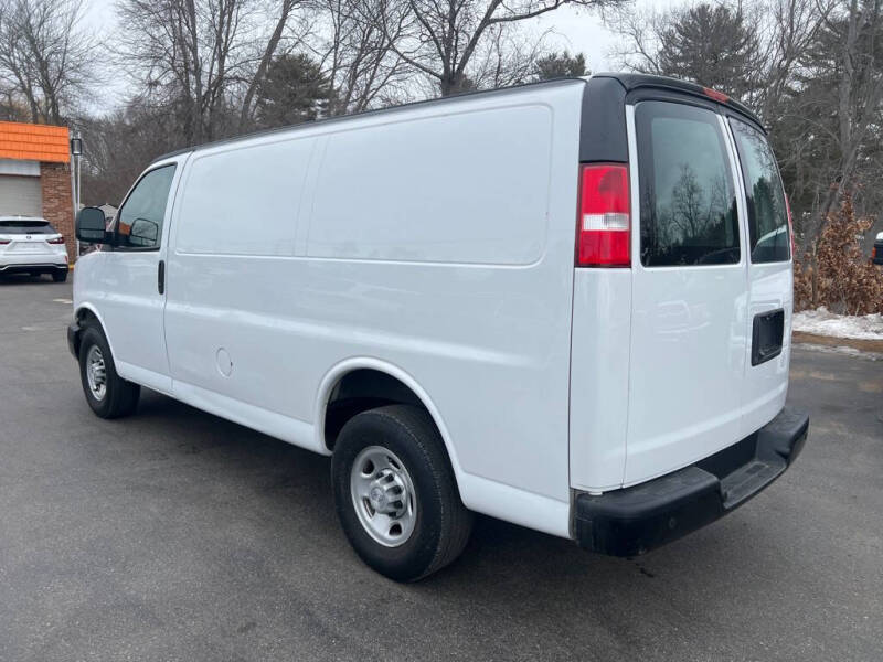 2019 Chevrolet Express 2500