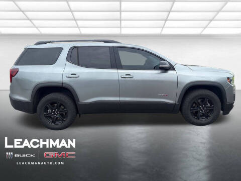 2023 GMC Acadia AT4