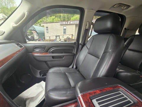 2014 Cadillac Escalade Luxury