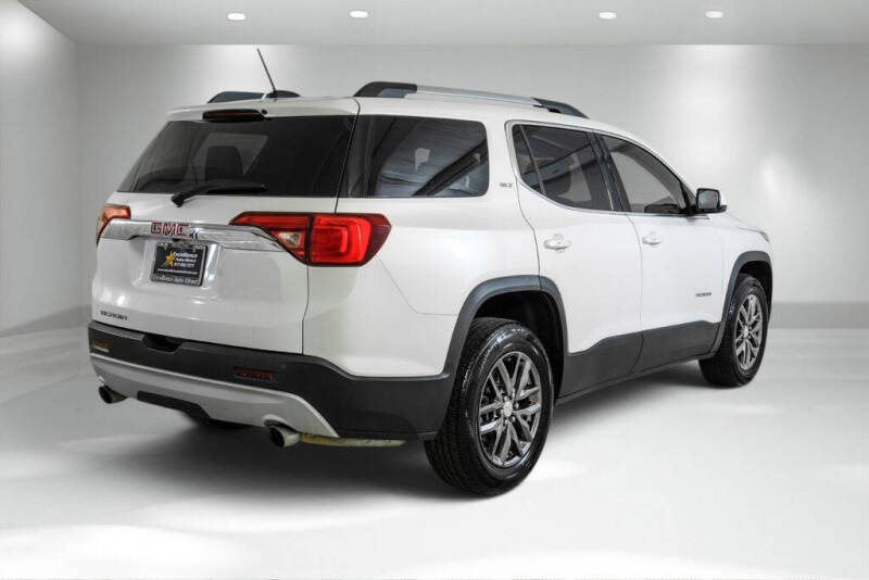 2017 GMC Acadia SLT-1