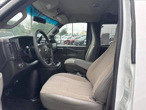 2018 Chevrolet Express LT 3500
