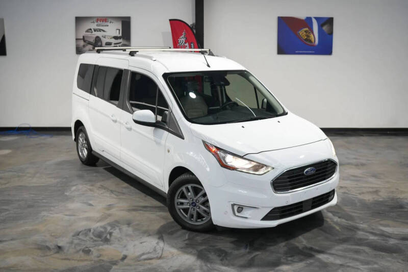 2022 Ford Transit Connect Titanium