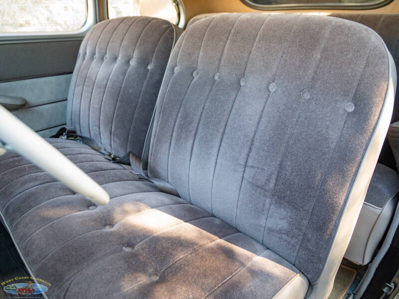 1946 Ford Custom Super Deluxe Coupe