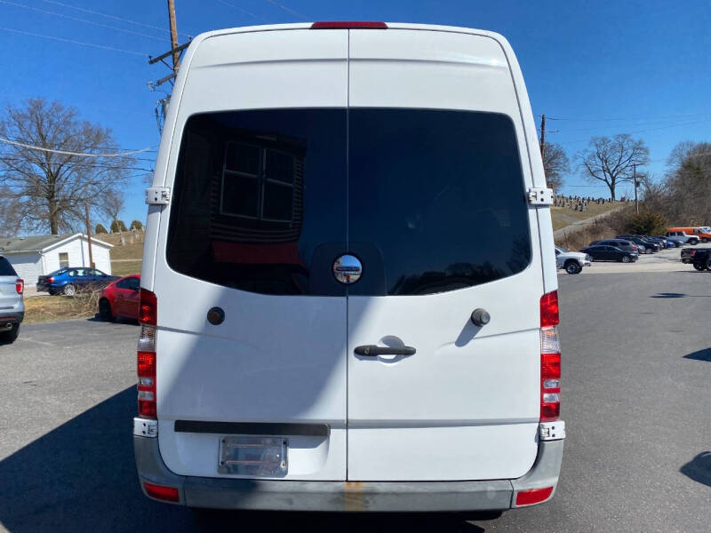 2010 Freightliner Sprinter 2500