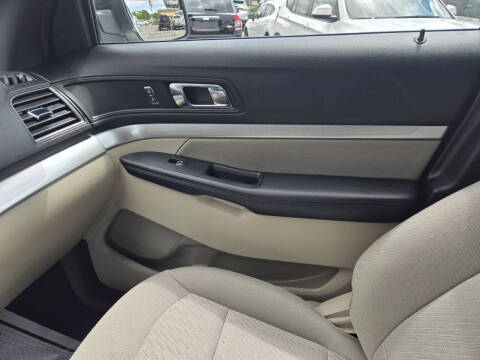 2018 Ford Explorer