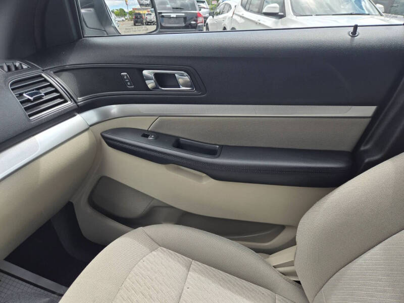 2018 Ford Explorer
