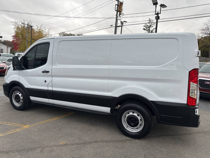2022 Ford Transit 150