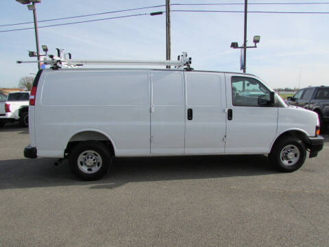 2025 Chevrolet Express 2500