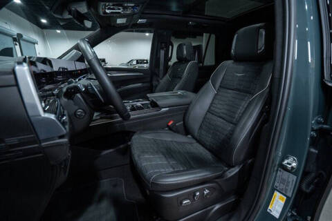 2025 Cadillac Escalade-V