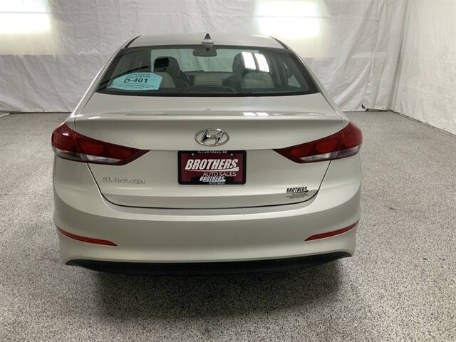 2018 Hyundai Elantra
