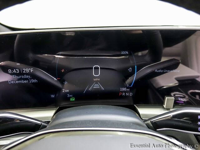 2025 Cadillac LYRIQ Luxury 1