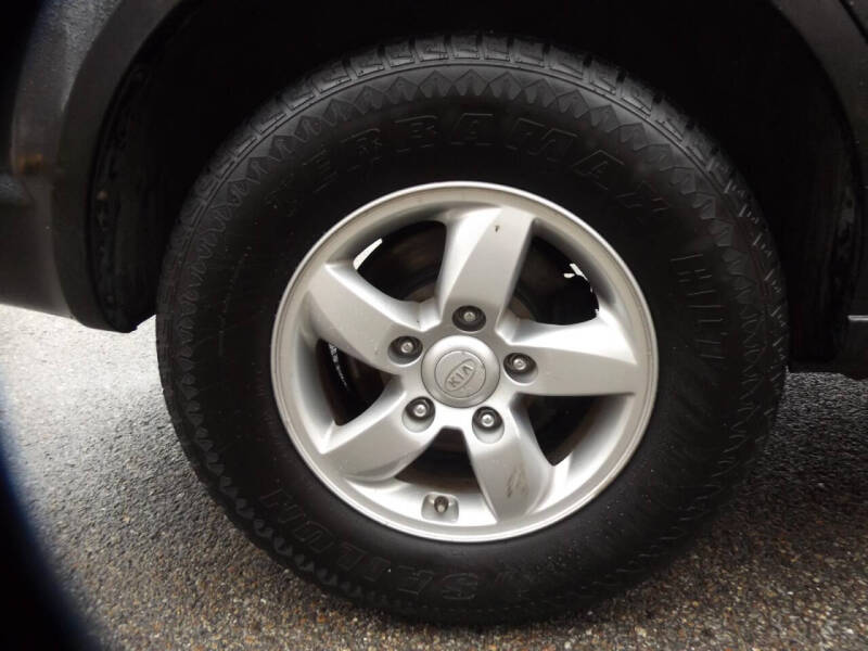 2009 Kia Sorento LX