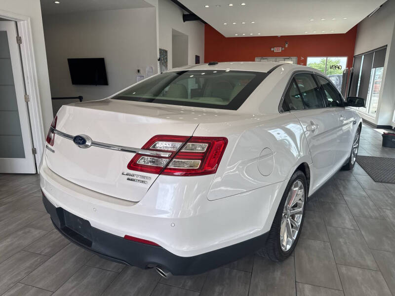 2013 Ford Taurus Limited