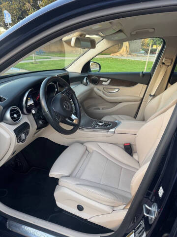 2019 Mercedes-Benz GLC GLC 300 4MATIC