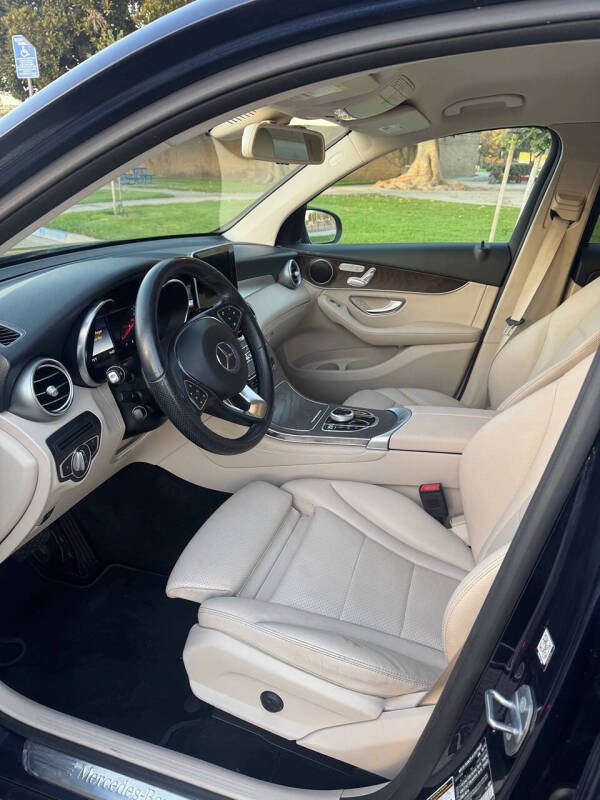 2019 Mercedes-Benz GLC GLC 300 4MATIC