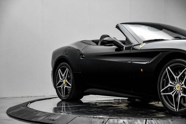 2016 Ferrari California T