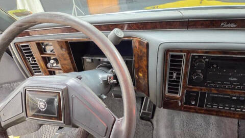 1990 Cadillac Brougham